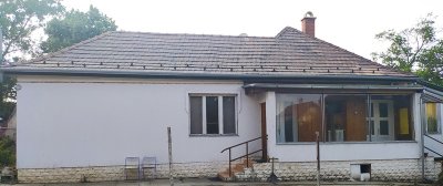 ÚJMÁTYÁSFÖLDÖN 110 nm-es CSALÁDI HÁZ ELADÓ