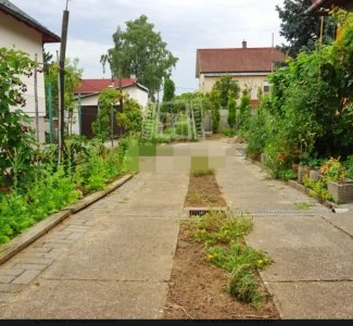 MÁTYÁSFÖLDÖN FARKASFA utcánál 160 nm-es, 6 SZOBÁS HÁZ ELADÓ