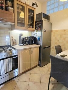 HERMINAMEZŐN III.em-i 1,5 SZOBÁS CIRKÓS LAKÁS GÉPKOCSIBEÁLLÓVAL ELADÓ