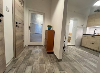 NAGYZUGLÓBAN SZERVIÁN utcánál 1,5 SZOBÁS FRISSEN felújított lakás eladó